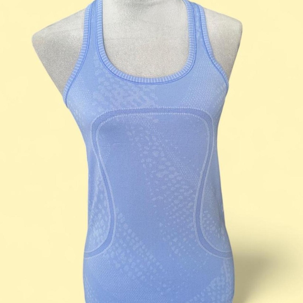 Lululemon Swiftly Tech Racerback Tank Top Periwinkle Blue Size 6 "I Run For Me"